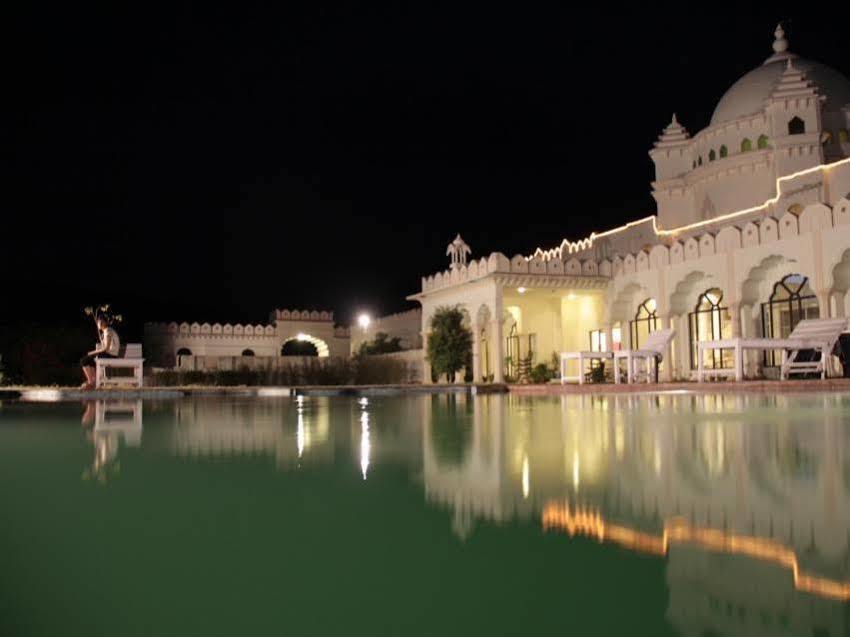 Gulaab Niwaas Palace Πουσκάρ Εξωτερικό φωτογραφία
